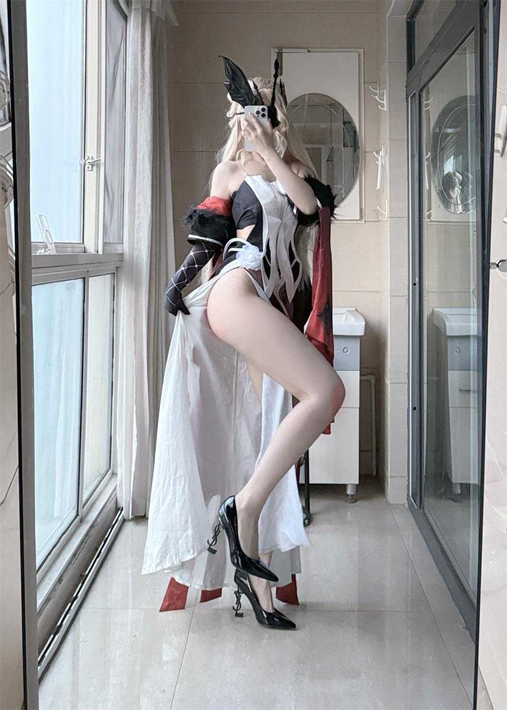 不可爱羚原神女士cos [35P/27/1.02G]（1）