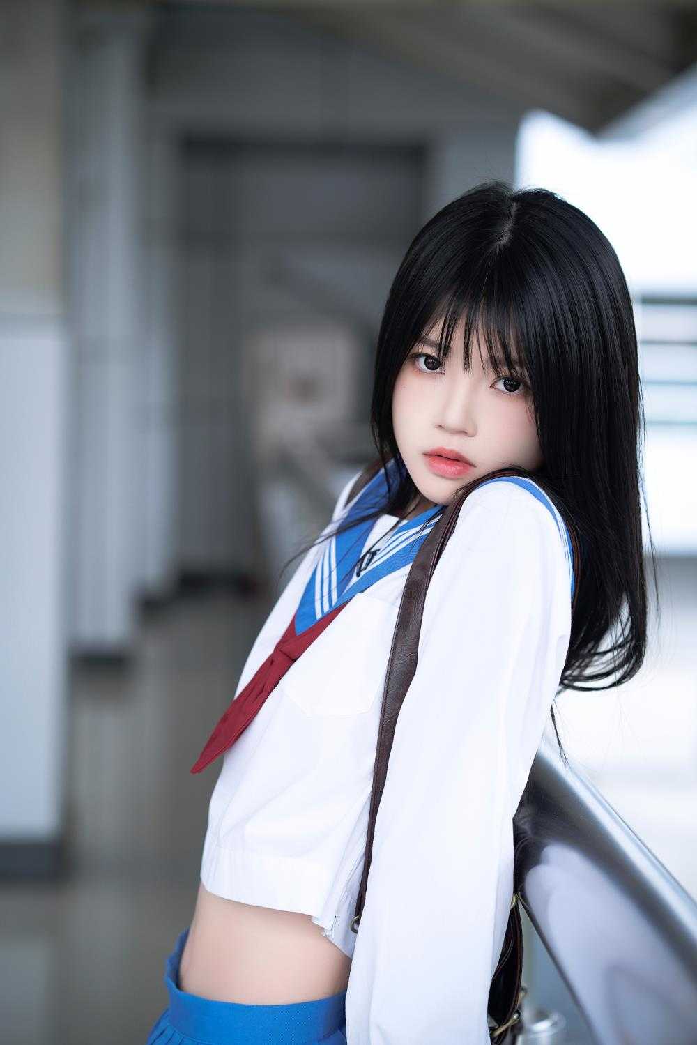 桜桃喵 – 地铁JK [33P/527M]（4）