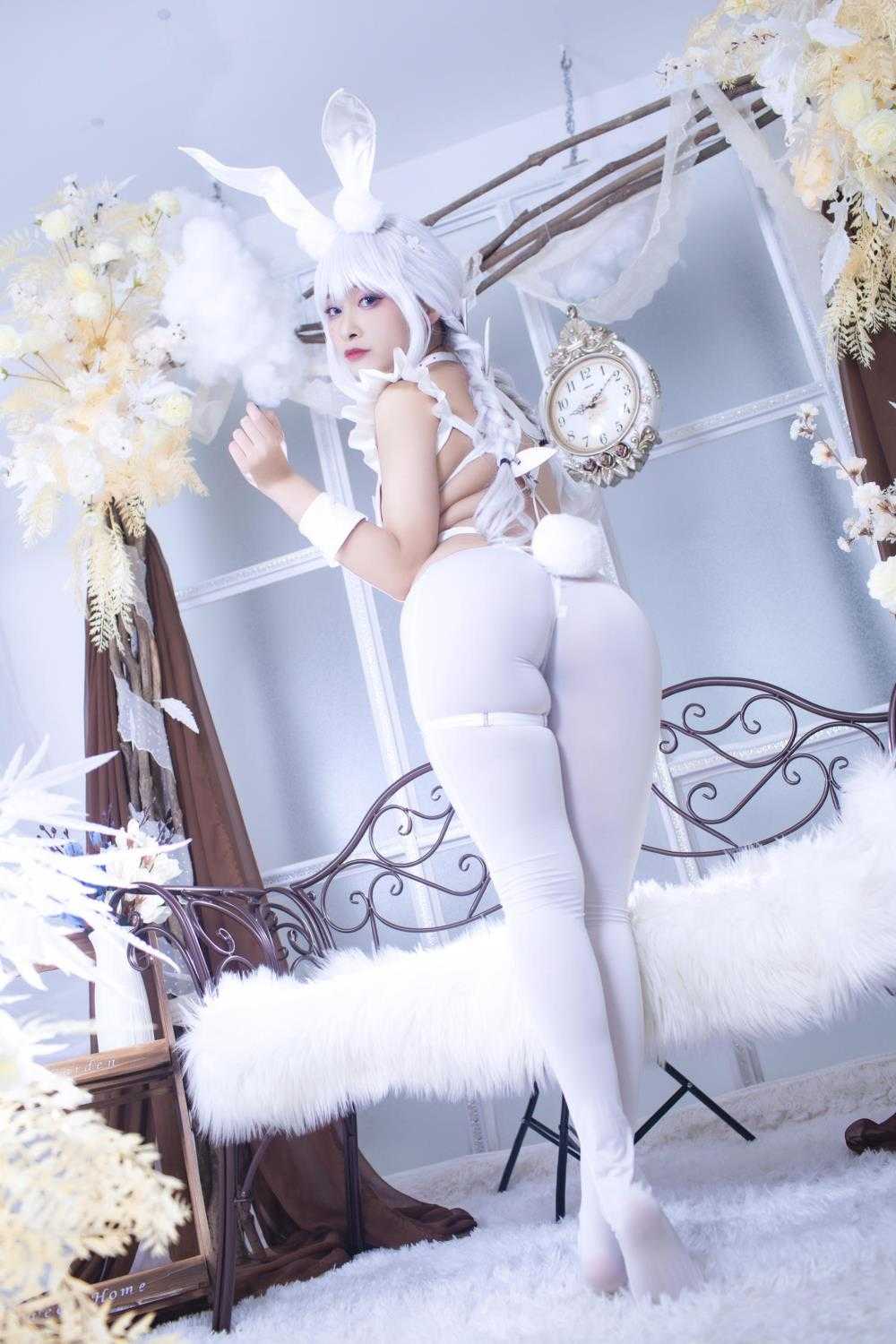 [洛璃LoLiSAMA] 碧蓝航线 花园 兔女郎 [52P/531M] 3