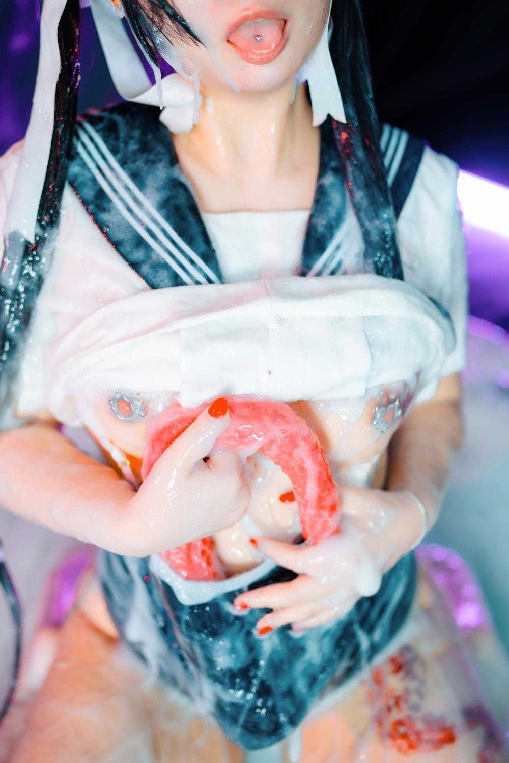 [落落Raku] 邋遢小猫 Messy Kitty [54P/470M] 1